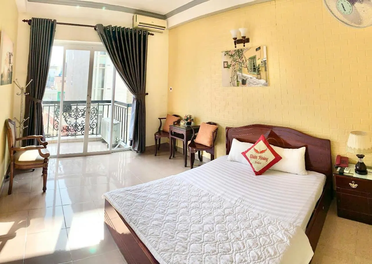 Thien Hoang Hotel فونج تاو