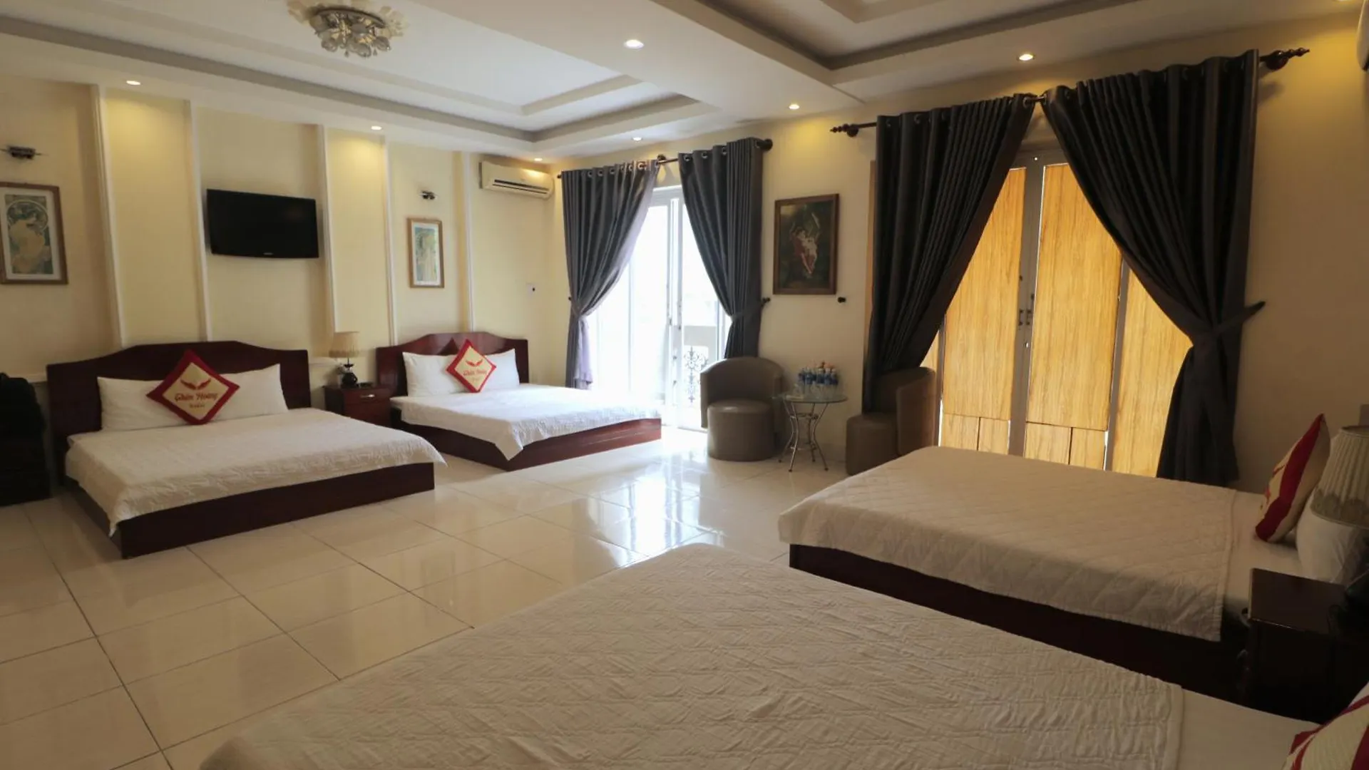 Thien Hoang Hotel فونج تاو 2*,  فيتنام