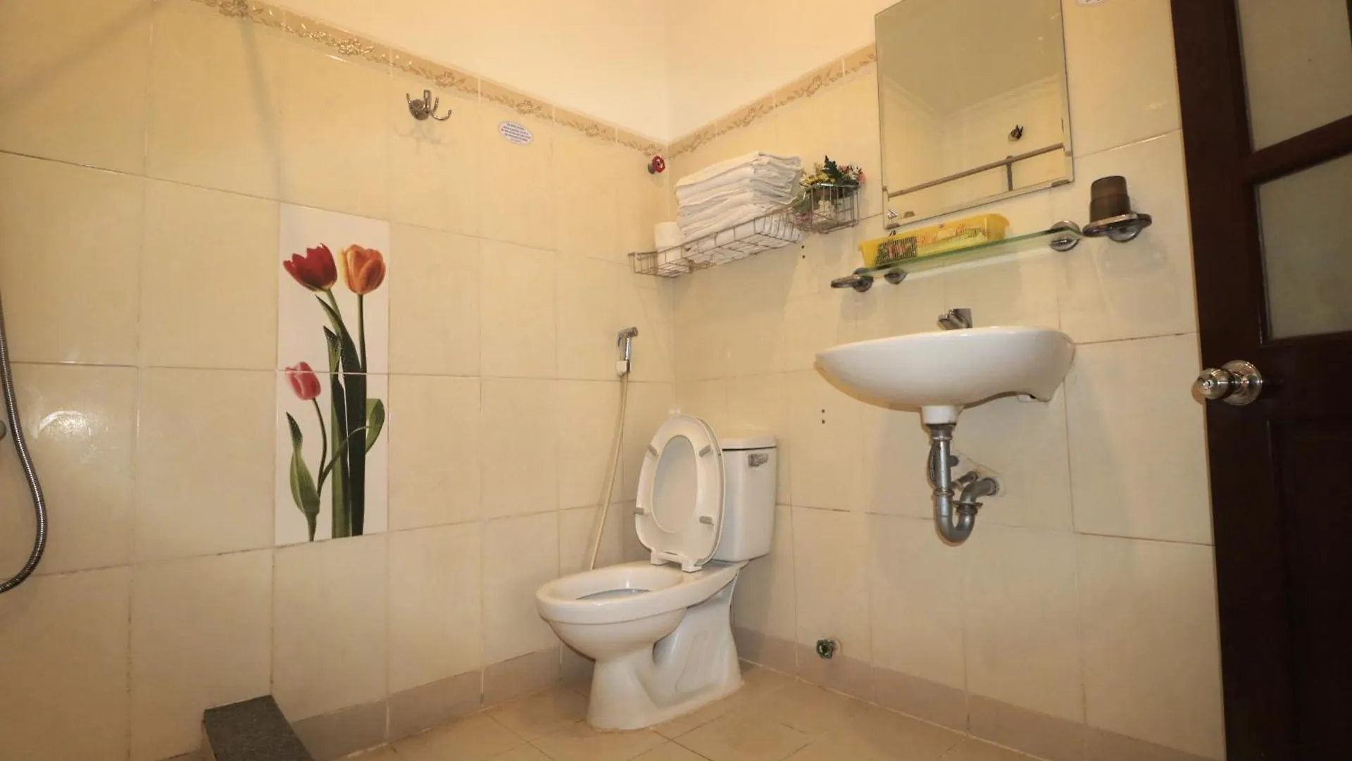 **  Thien Hoang Hotel فونج تاو فيتنام