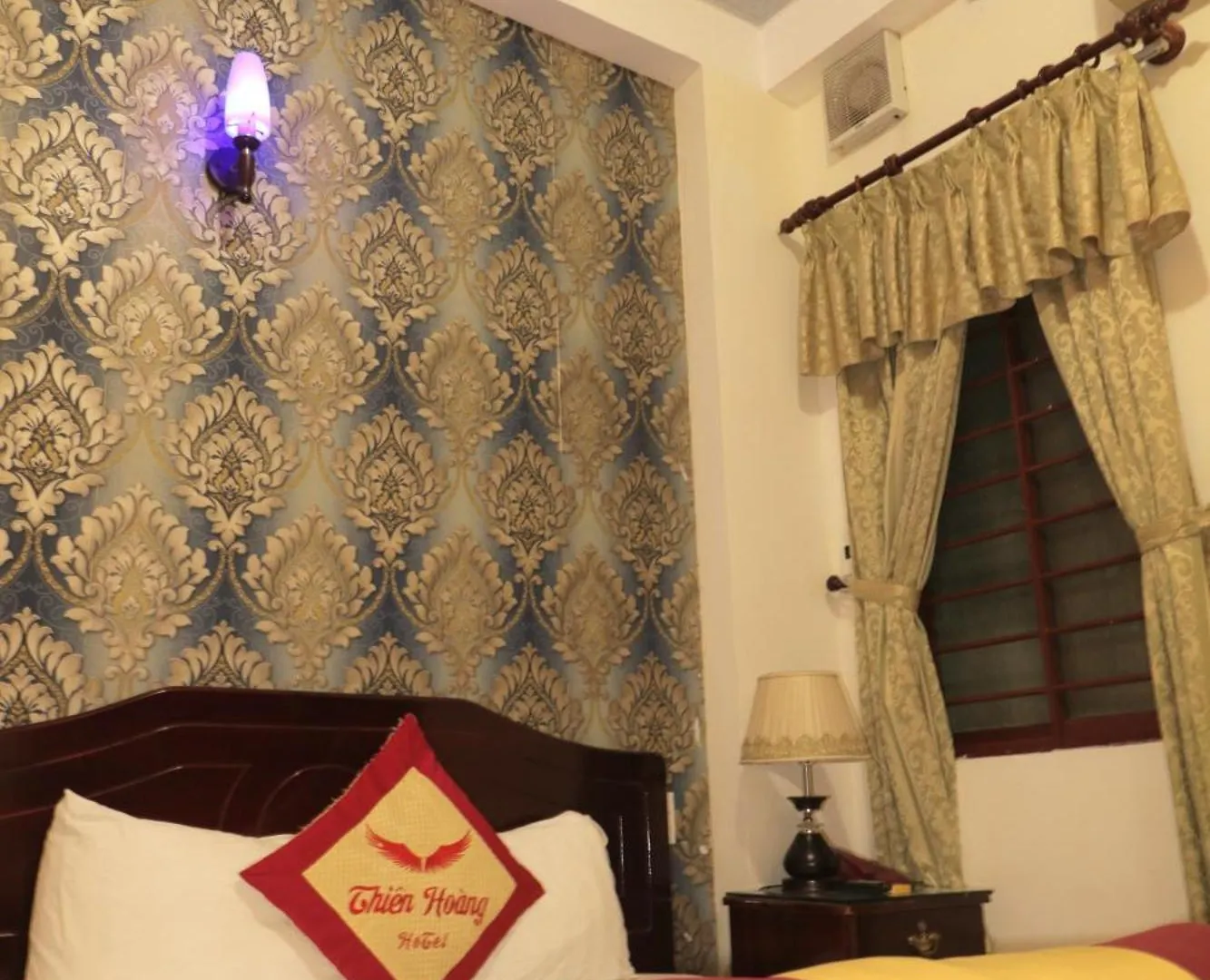 Thien Hoang Hotel فونج تاو