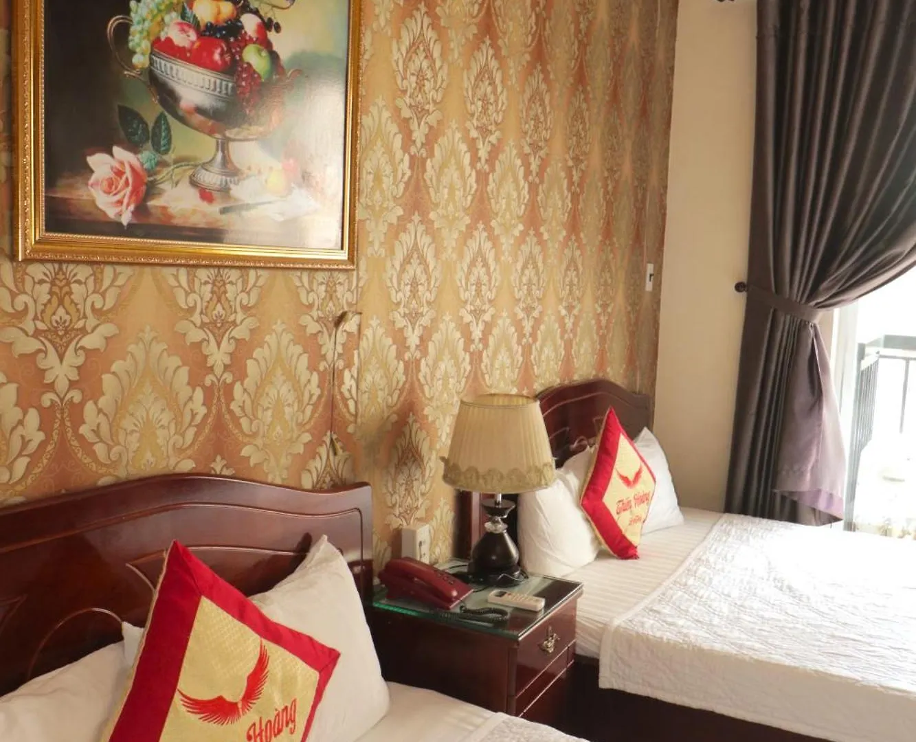 Thien Hoang Hotel فونج تاو